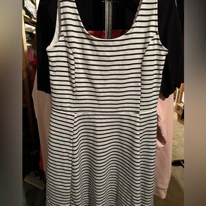 Divided by H&M casual dress 
Size 8